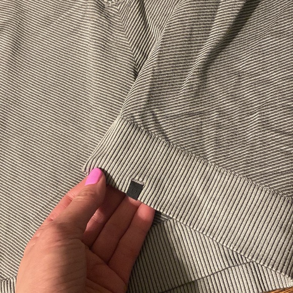 Lululemon Restless Cropped Half Zip - Picture 8 of 9